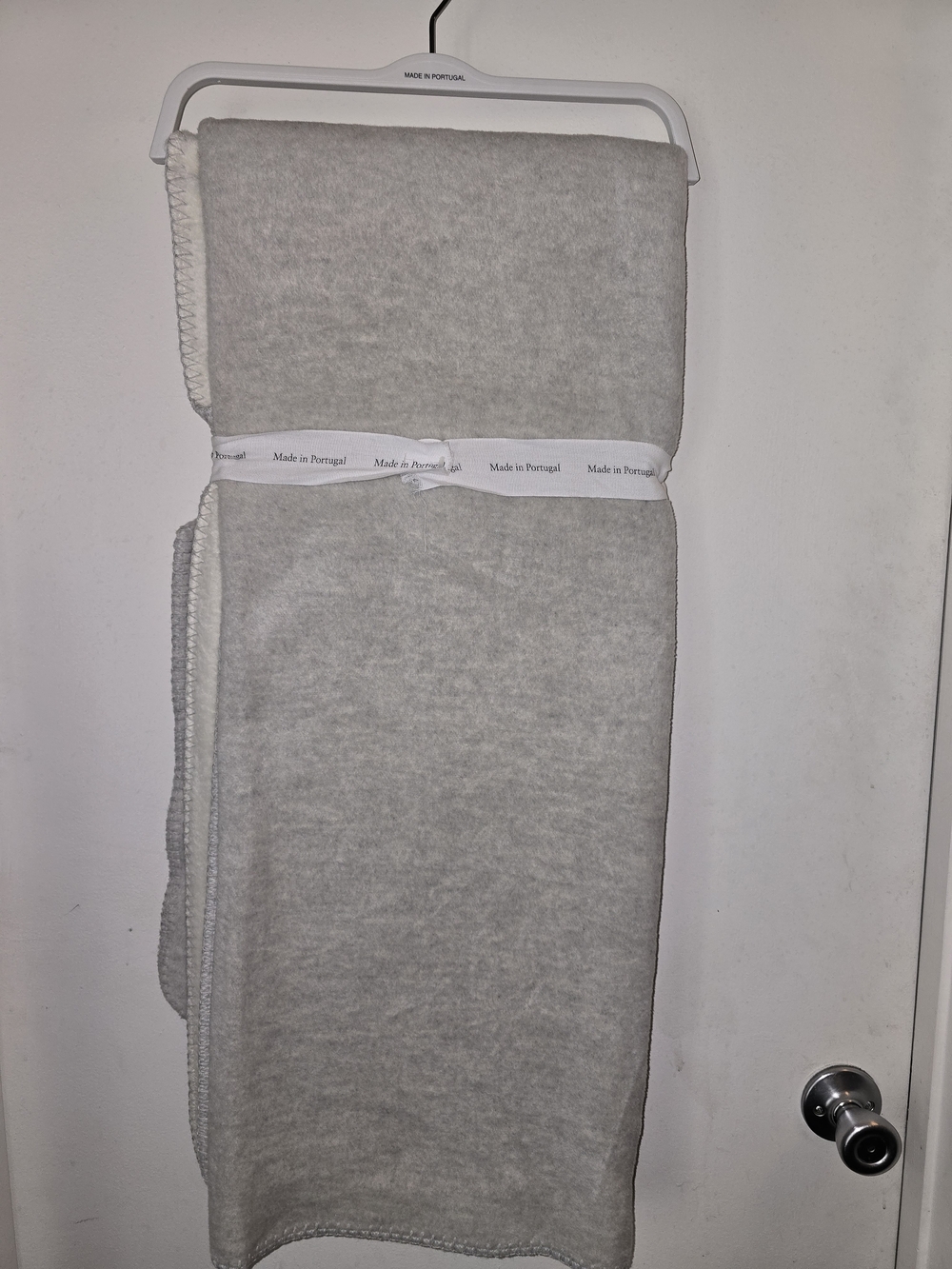 Soft Light Gray Knit Throw Blanket